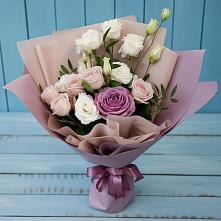 Букет цветов из:  Розы и Лизиантусы в Магдагачах