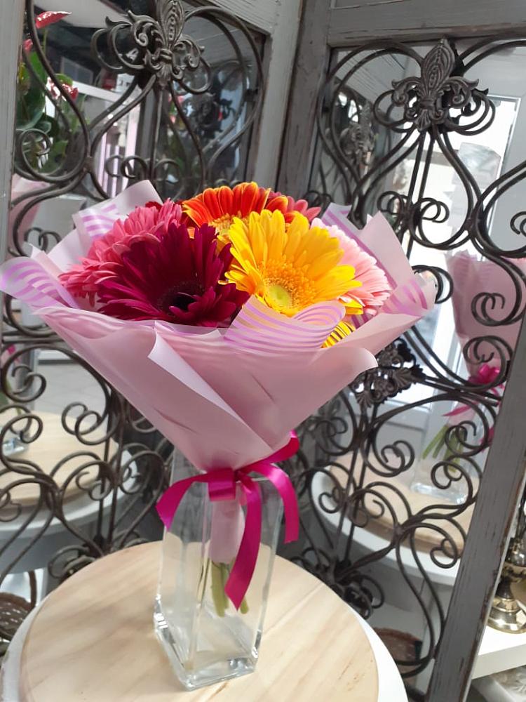 Букет цветов из: Герберы в Магдагачах