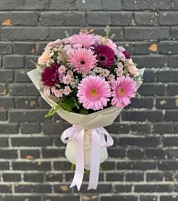 Букет цветов из:  Герберы и Хризантемы в Магдагачах