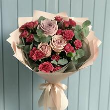 Букет цветов из:  Гвоздики и Розы в Магдагачах