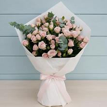 Букет цветов из:  Розы в Магдагачах