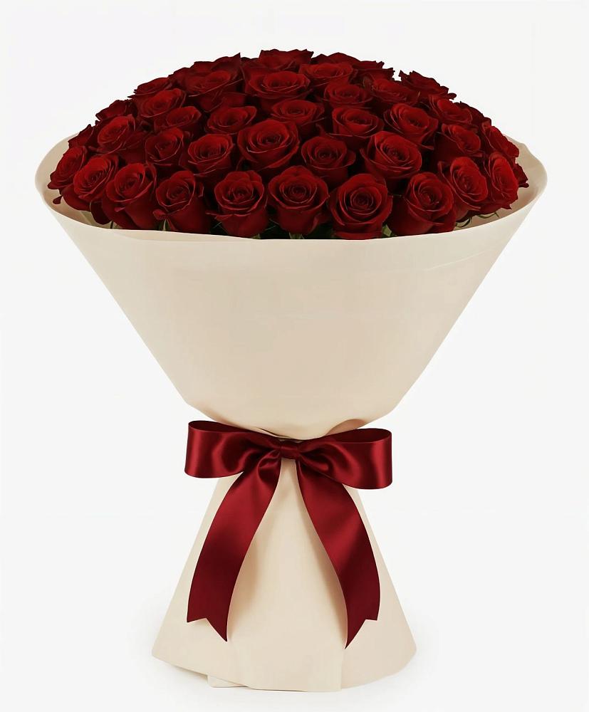 Букет 101 Бордовая роза Блэк Бакарра в Магдагачах